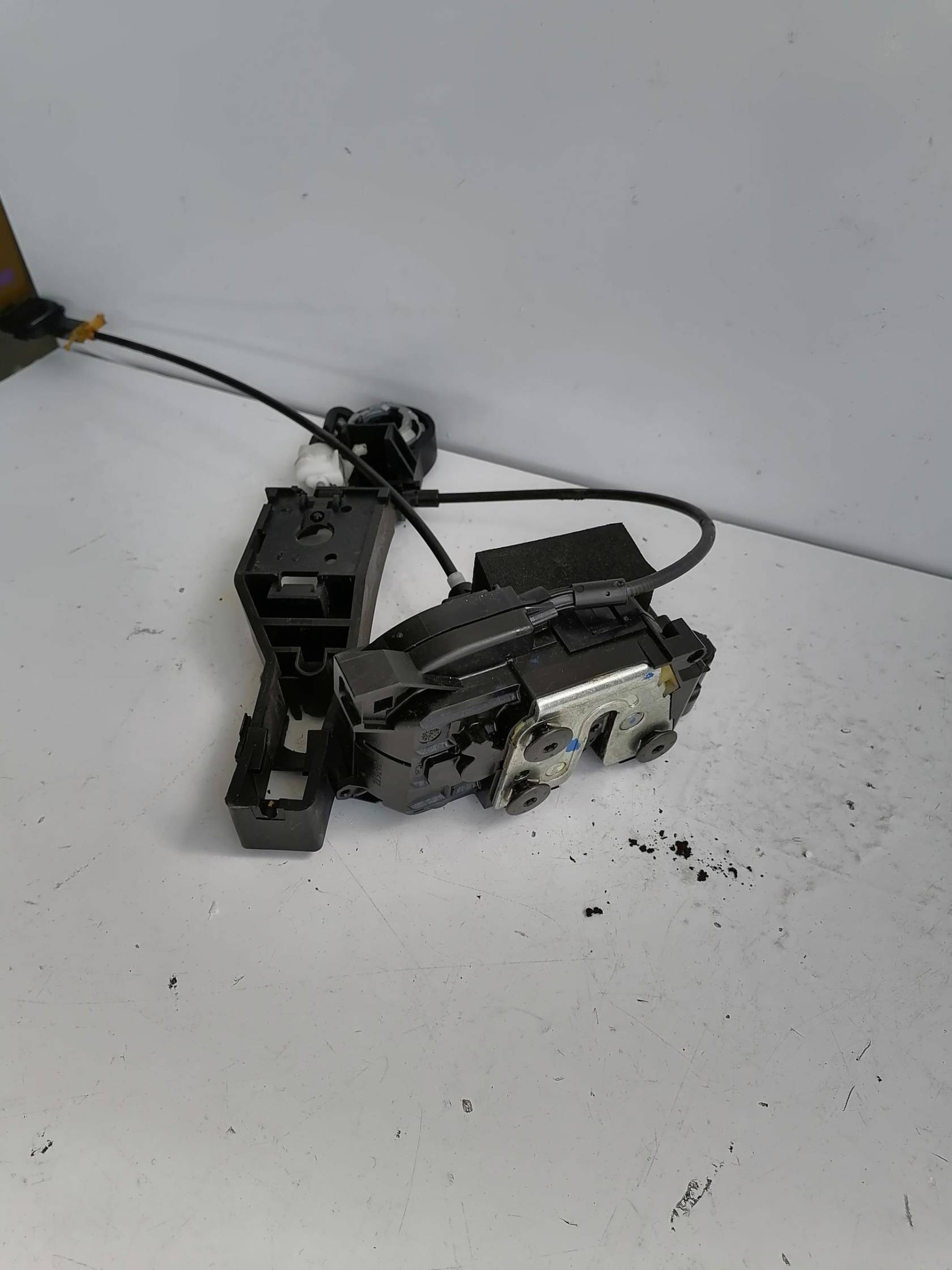 Serratura porta post. sx.